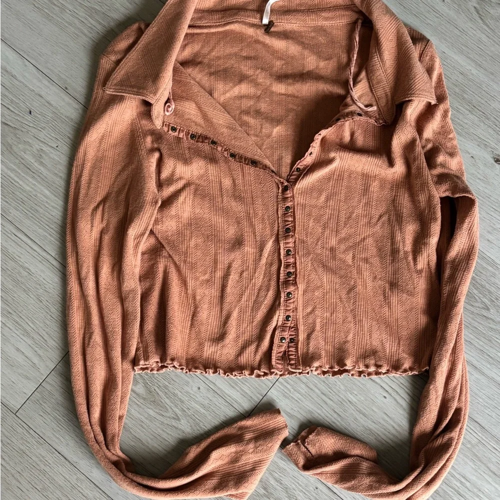 Free People On The‎ Road Button Down Cardi - Picture 3 of 4